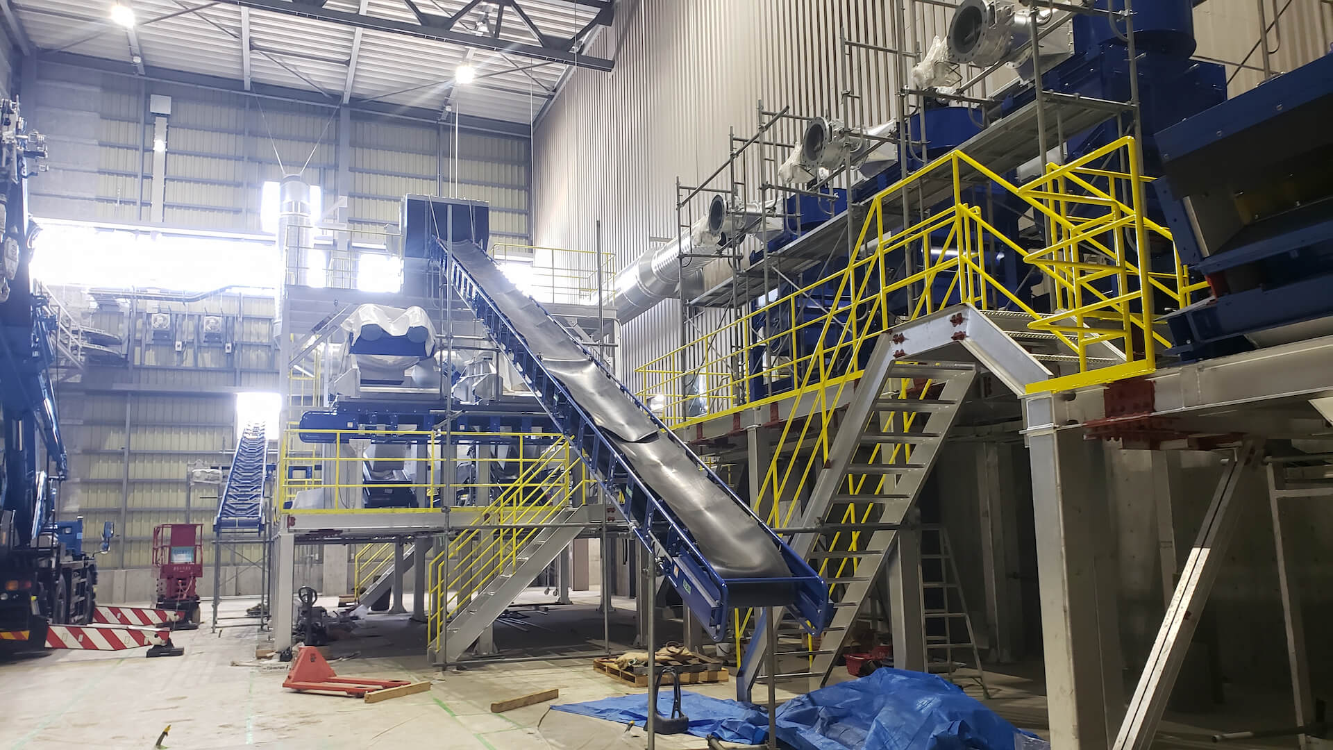 コンベアベルト現場